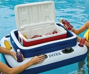 Bonus Picture: Then there is this guy, who really wants to look like his dog.