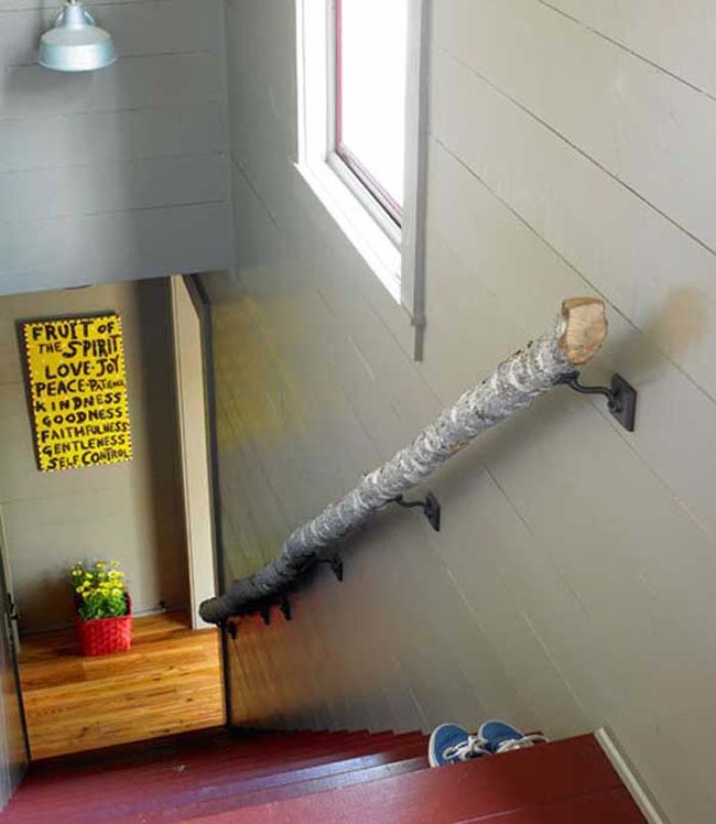 Staircase handrail