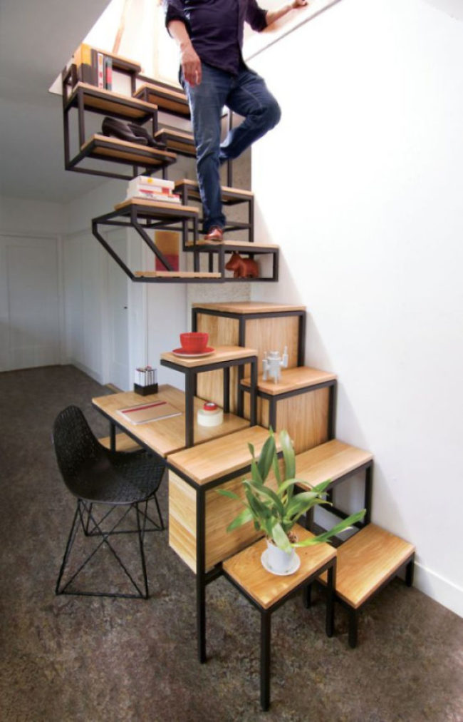 These stairs are for people who love to live on the edge.